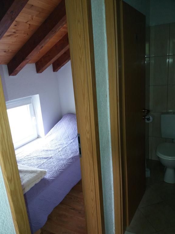 Fishing Family House Hotel Mocici Ngoại thất bức ảnh